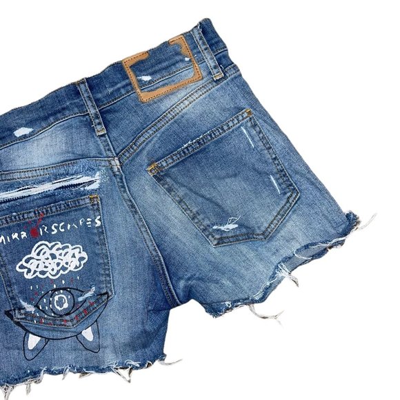 Zara Woman Premium Denim Grafitti Distressed Raw Hem Frayed Shorts Womens 2 - Picture 6 of 7